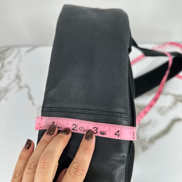 Ralph Lauren Chaps Mens Leather Backpack CH4001 Travel Work Preppy Minimalist - Picture 15 of 15